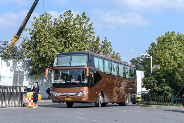 深圳租大巴車平臺(tái)哪個(gè)好？租大巴平臺(tái)必備條件